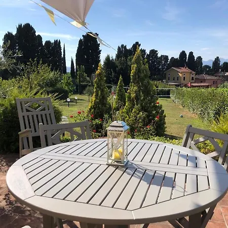 別荘 Intero Campagna Lucca