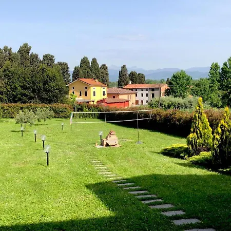 Intero Campagna Lucca Holiday home *